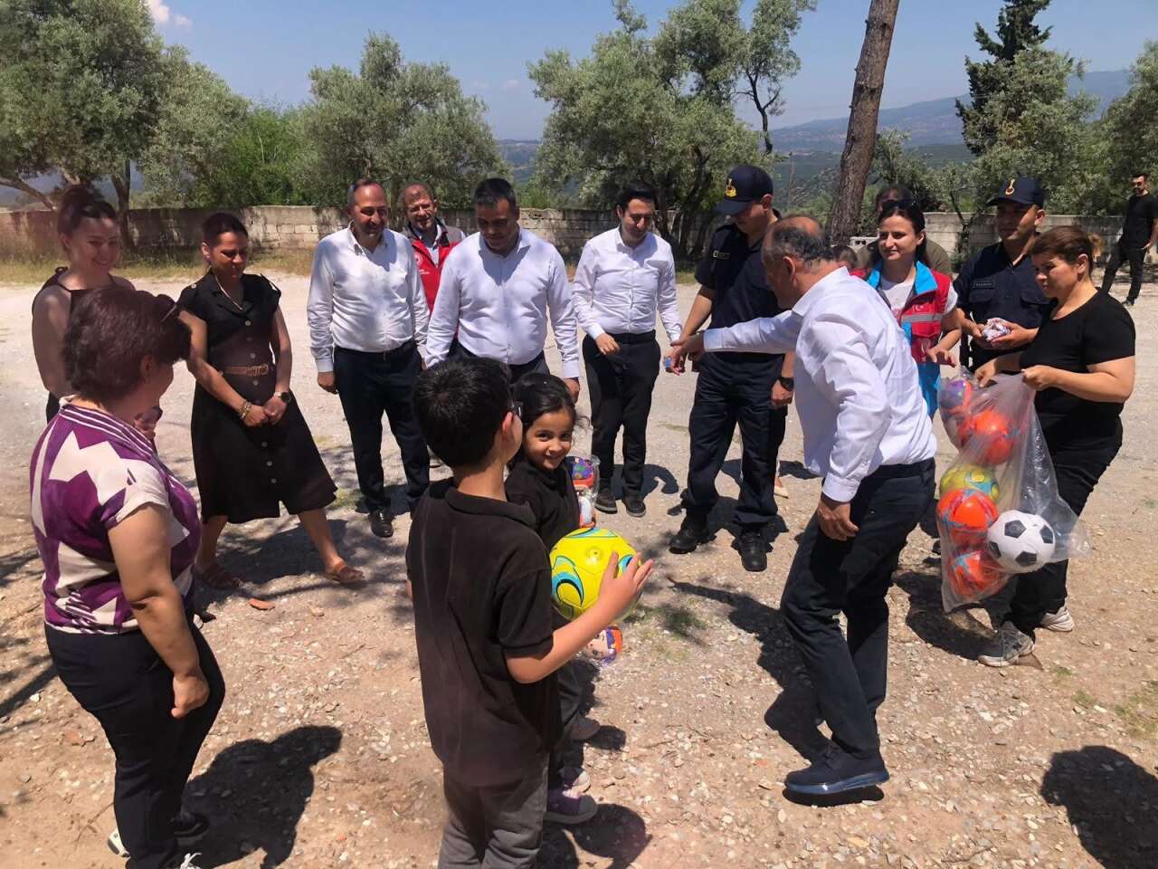 Yatağan’da Kırsal Mahalle Ziyaretleri Yeniden Başladı: Kaymakam İlhan Sahada 1